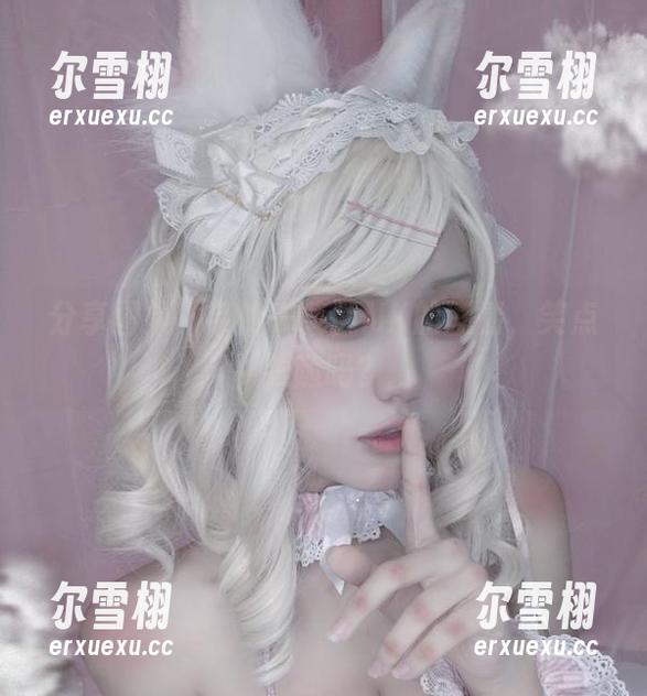 芊川一笑MNK 分享图集,芊川一笑MNK的剧情,笑点跟随吗?