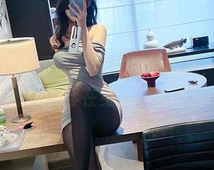 微密圈 – 展示葛征连衣裙的图库，质感逼人人想夜夜穿在身上，全高清哦！
