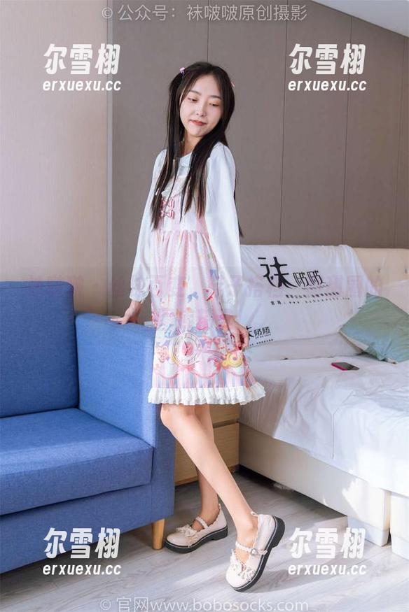 袜啵啵-甜甜圈 袜啵啵 - 丝袜百变,鞋子搭档:甜甜圈的图库精选!