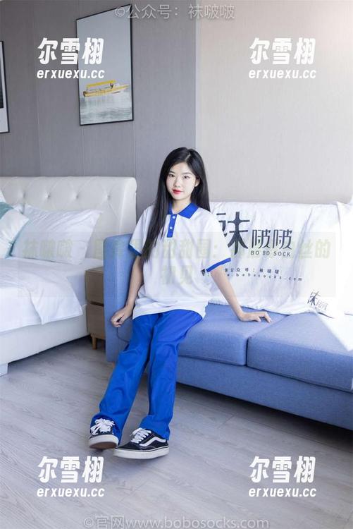 袜啵啵-甜甜圈 袜啵啵 - 图库里的甜甜圈:那层厚白丝的初见
