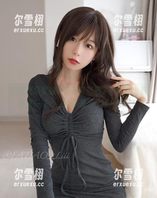 迷之呆梨 被迷之呆梨的夏日写真迷惑了,原以为是清凉一夏,结果却是“水深火热”!