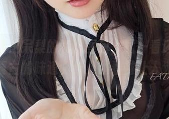 这幅迷之呆梨的和服图包，猛一看还有点日式复古的味道，结果越看越让人迷醉。