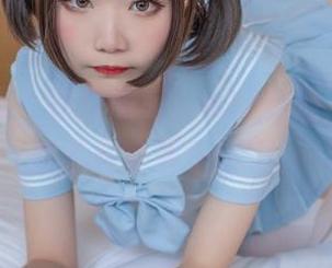 定制专属：铁打萌萌_moi的腿，真让人想不起来要干嘛了！