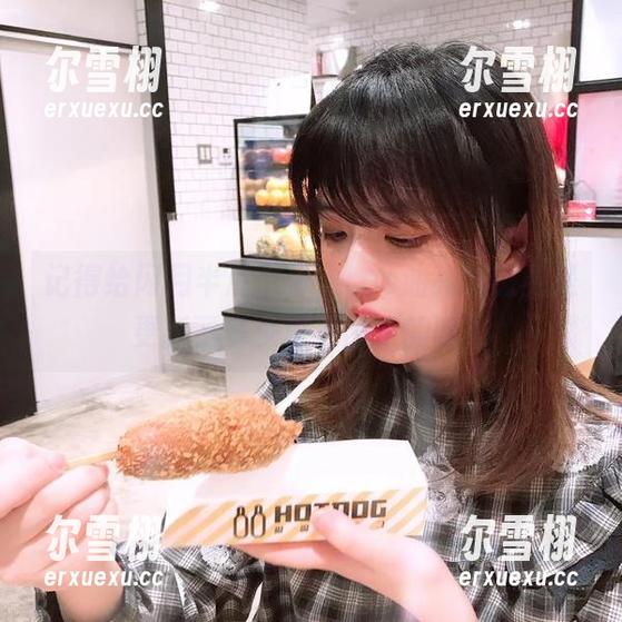 闪月半 记得给闪月半点个赞,cos油亮的感觉是更新了多少层才出来的呀?