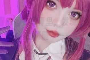 “在雪猫的睡衣写真里，发现了我的另一半梦游的精髓”——图片