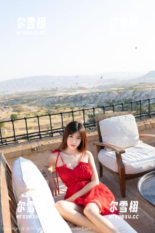 魅妍社 - Wendy智秀的网袜，咋感觉原图的重量感比我想象的还要重？穿上去会被不小心压垮吗？
