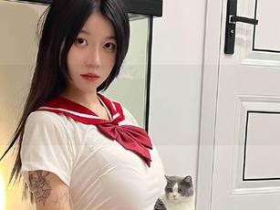 微密圈 – 哇，鱼神鱼的女仆写真，让我开始怀疑自己对女仆的定义了。