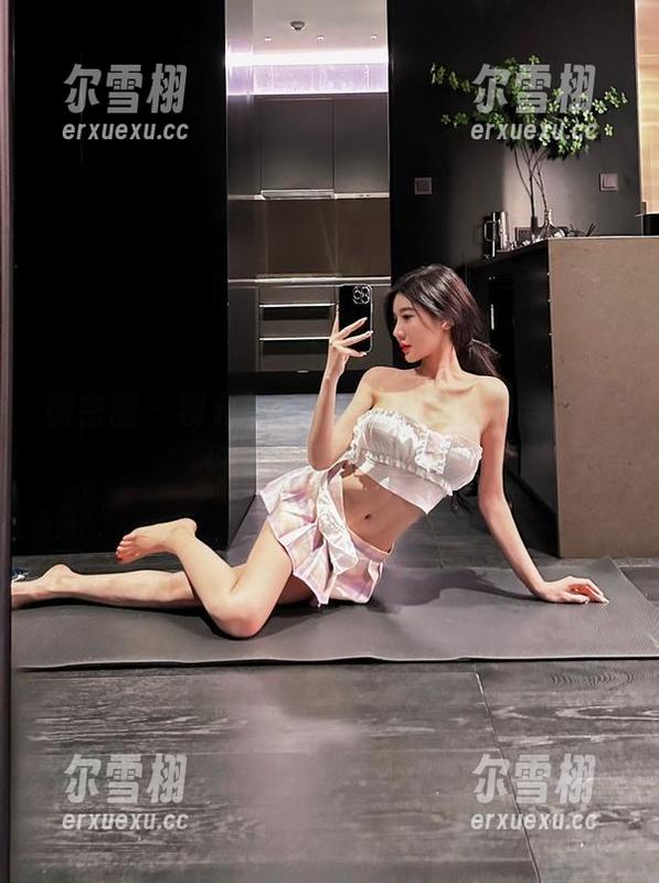 黎允熙baby 微密圈 - 黎允熙baby的私房天台合集,好像可以再多几篇